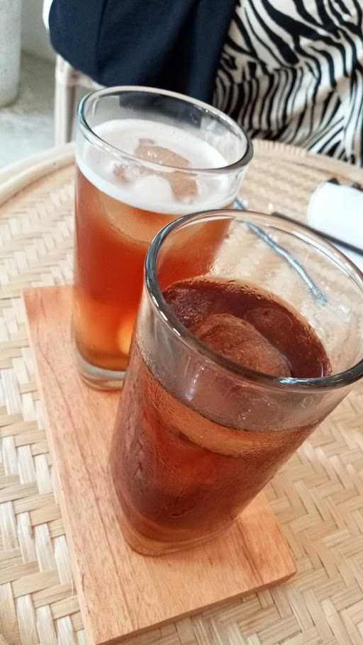 Atatu Kopi @Bojongsari 4