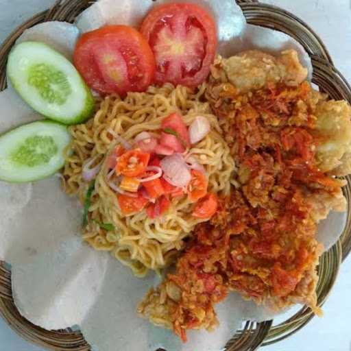 Ayam Geprek Juragan Curug Bojongsari 3