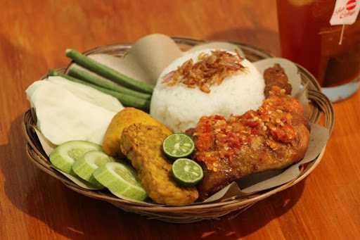 Ayam Goreng Lombok 2