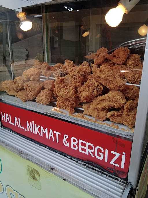 Azra Fried Chicken 8