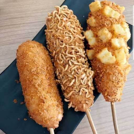 Corndog Medhok Momie Suka Serua 3