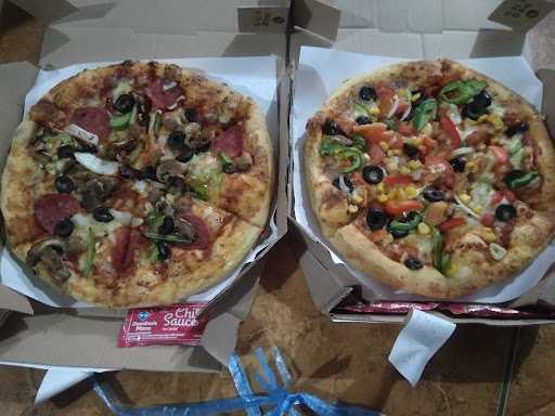 Domino'S Pizza 5