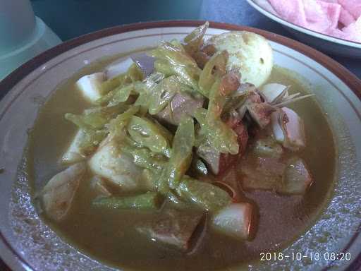 Ketupat Sayur Padang Mak Itam 2