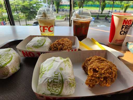 KFC - Citralake Sawangan 8