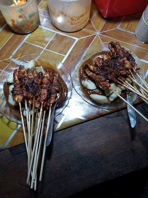 Sate Madura Cak Kumis Bojongsari 7