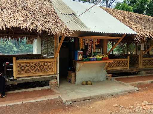 Saung Pecak Ikan Mpo Neneng Herman Setu Sawangan 6