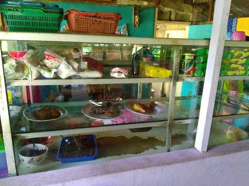 Warung Pojok Bu Haji Katmi 4