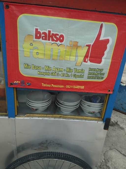 Bakso Family 10