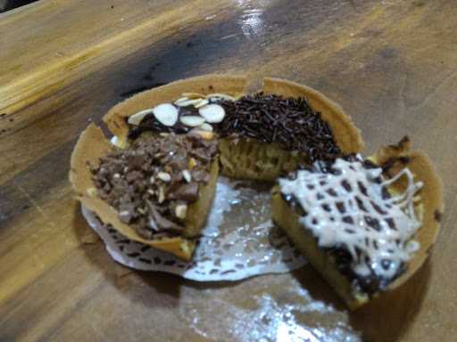 Martabak Eiffel 2