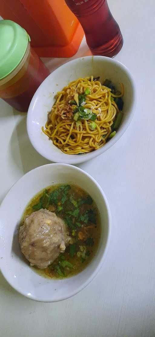 Mie Baso 9&9 8