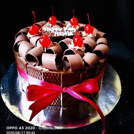 Syavia Cake 9