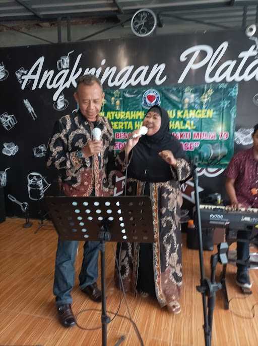 Angkringan Plataran 10