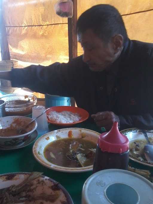 Warung Ikan Bakar Masjid Raya 3