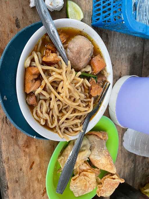 Bakso Lamuru Mas Ethok 9