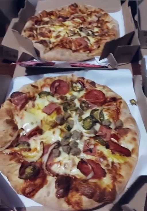 Domino'S Pizza 9