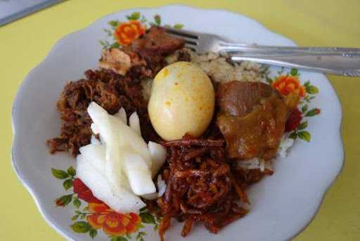 Nasi Campur Dg. Muhclis 5