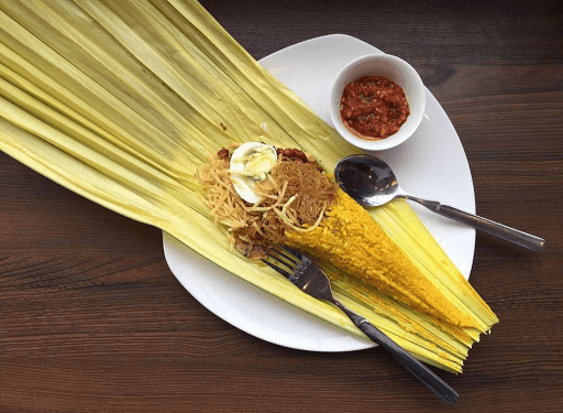 Nasi Kuning Cakalang 3