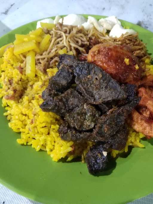 Nasi Kuning Kembar 9