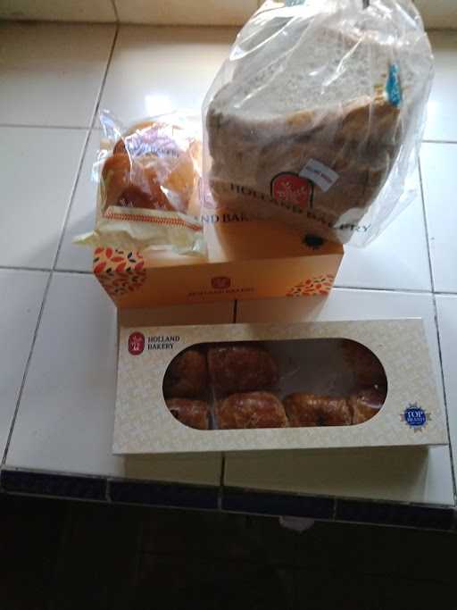 Holland Bakery 6