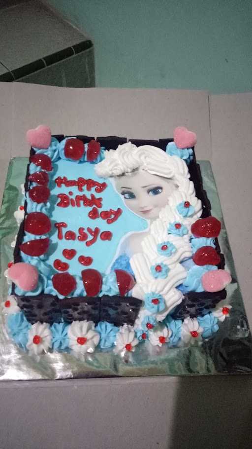 Nifira Cake 7