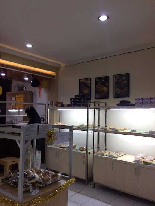 Papa Cookies Cake & Bakery Boyolali 2