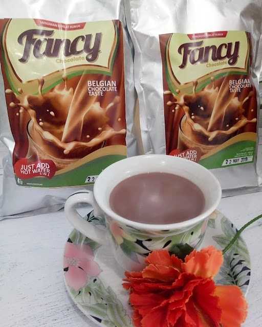 Fancy Chocolate Drink 2