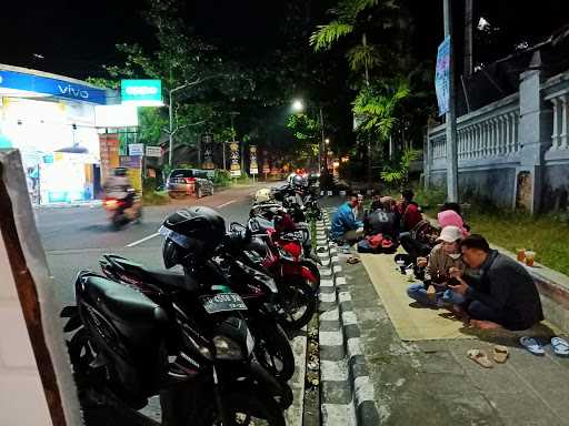 Seblak Klenger Pahlawan 6