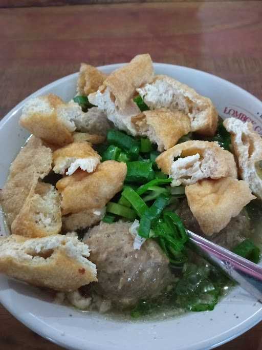 Bakso & Mie Ayam Pak Kumis Sunggingan 3