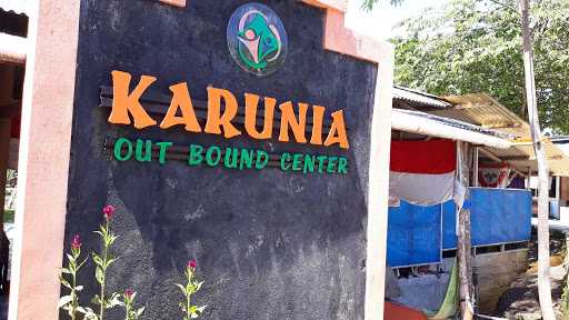 Karunia, Resto And Outbound 7