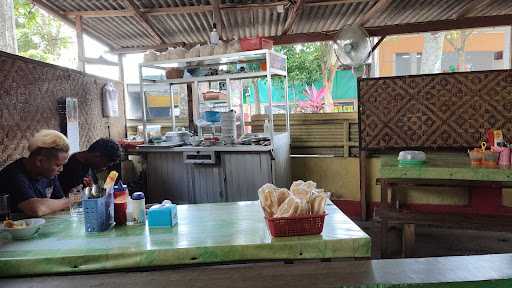 Mie Ayam Bakso Gatak 02 3