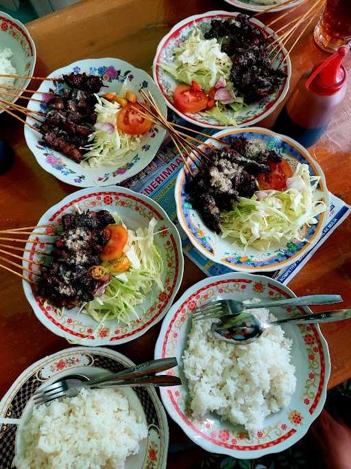 Sate Kambing Pak Di, Sunggingan 6