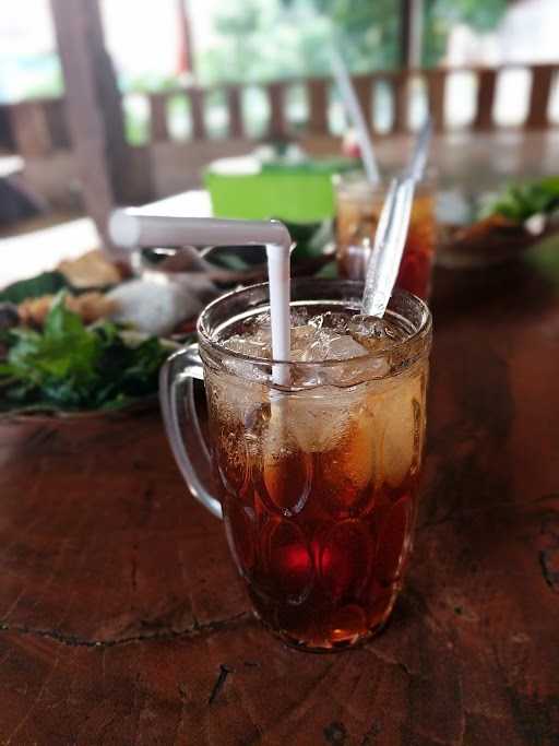 Warung Gebyok Penyet 2