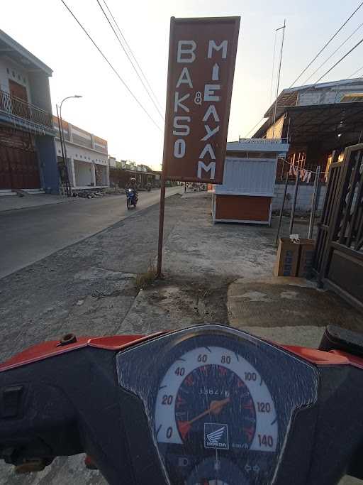 Warung Bakso Pak Slamet 8