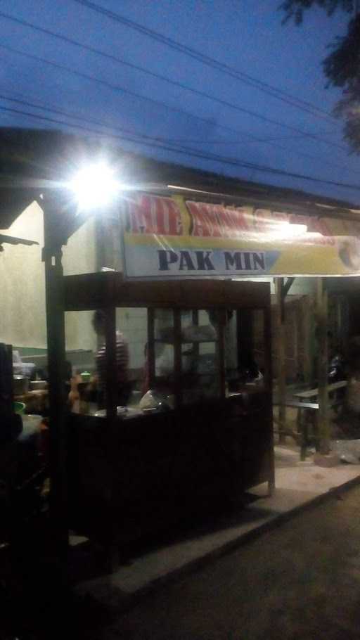 Kdai Mie Ayam & Bakso Pak Min 4