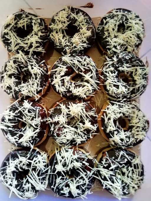 Dede Donuts 7