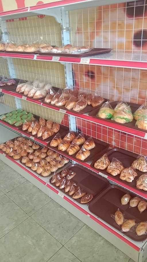 Qiana Pastry Brebes 9