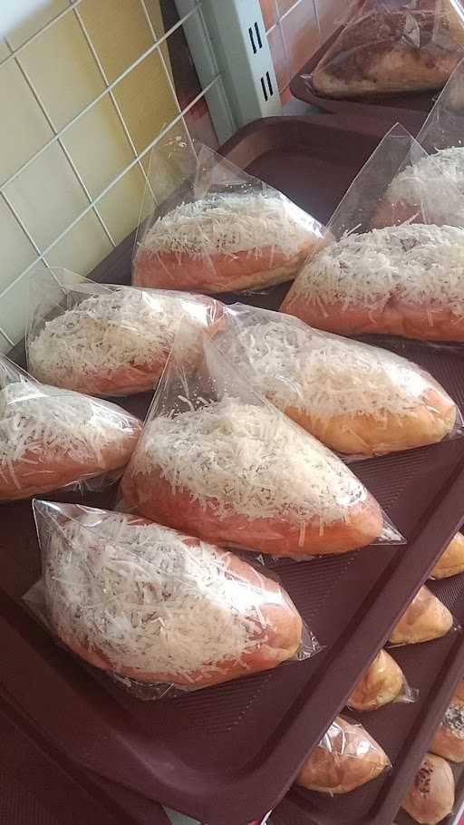 Qiana Pastry Brebes 3