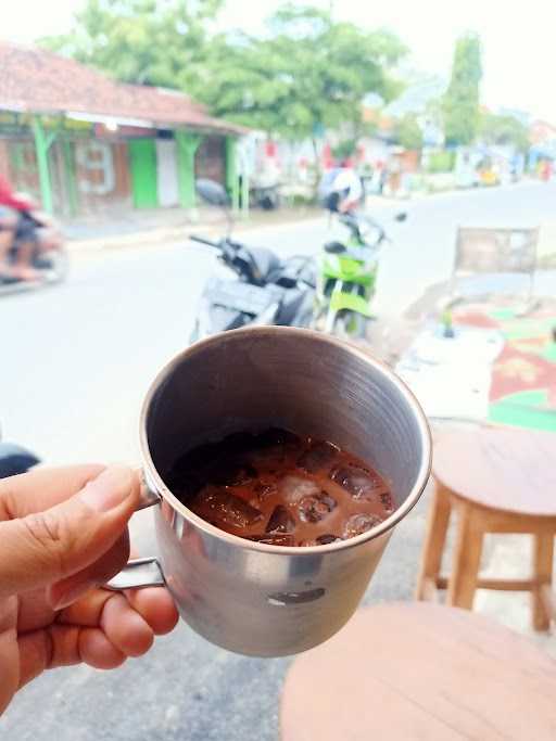 Seqata Brebes (Coffee & Chocolate) 6