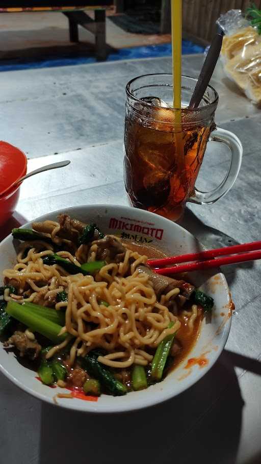 Bakso & Mi Ayam Pengkolan Limbangan 5