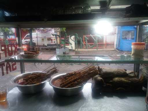 Kupat Sate Blengong Om Sabar 8