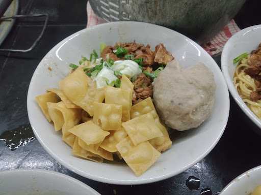 Mie Ayam Loncat Brebes 5