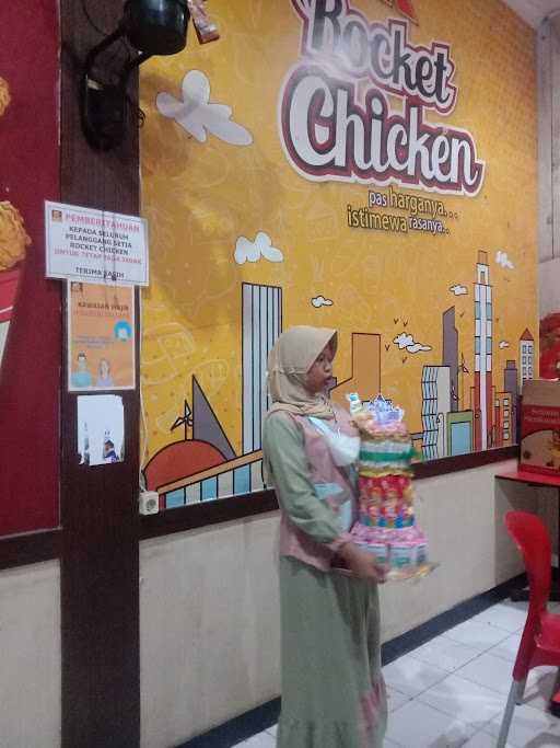 Rocket Chicken Brebes 2 10