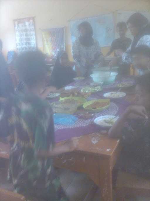 Rumah Makan Gadis Minang 9