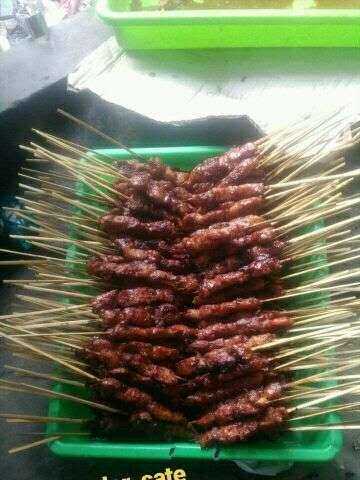 Rumah Sate Ayam 1