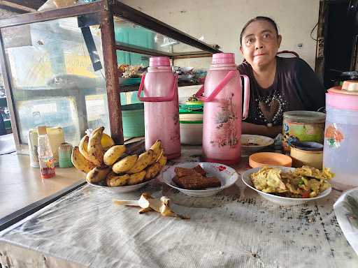 Warung Makan Kapal Burak Ibu Kenah 8