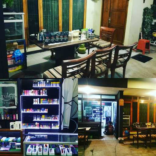 Kenkai Vape Store And Waroeng Kopi Bukares 4