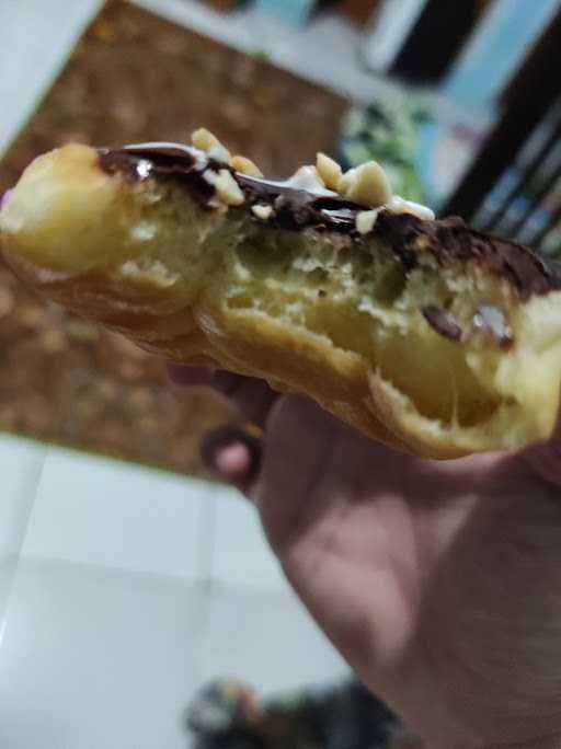 Donat Madu 8