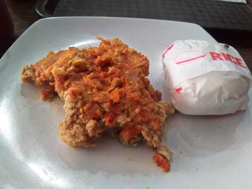 Labbaik Chicken Margahayu 1