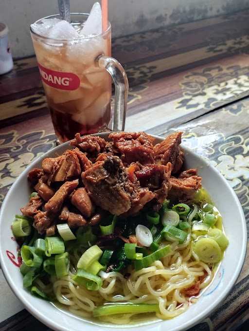 Bakso & Mie Ayam Danasri 1