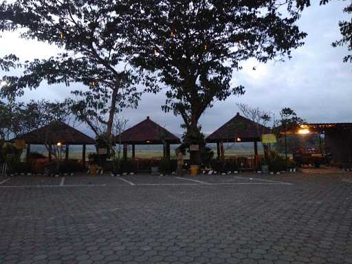 Saung Spbu Jatiroto 3